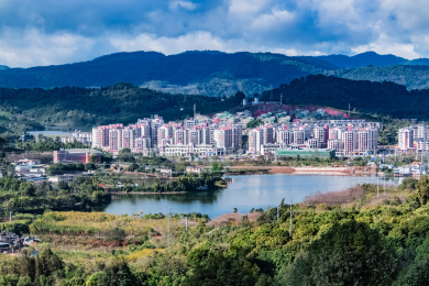 中国云南省普洱市城区高楼建筑景观