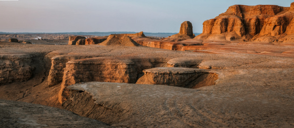 中国新疆克拉玛依世界魔鬼城雅丹地貌拍摄