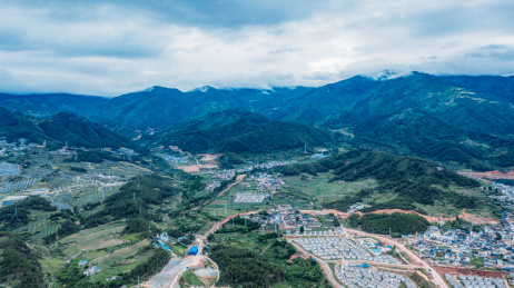 中国云南怒江傈僳族自治州兰坪县城市风光