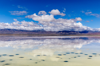 中国青海海西茶卡盐湖著名景点