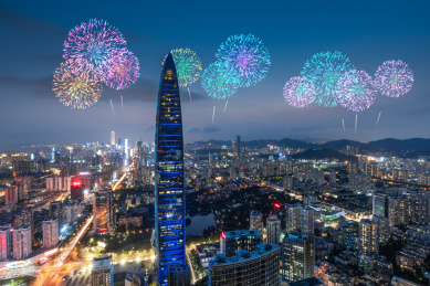 深圳京基100城市天际线和烟花