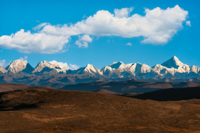 中国四川甘孜藏族自治州贡嘎山自然风景
