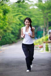 年轻女性的幸福生活