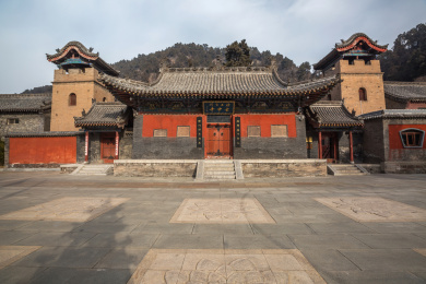 中国山西吕梁玄中寺风光