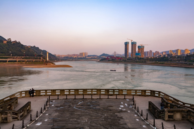 四川宜宾合江门的傍晚的风光