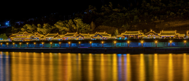 中国四川广元皇泽寺凤街夜市