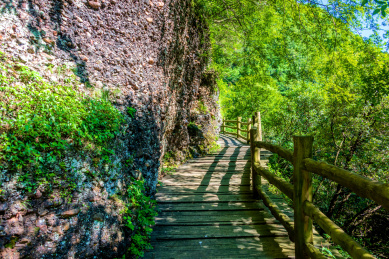 中国四川广元剑门关风景区金牛峡栈道