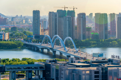 中国辽宁辽阳太子河新运大桥