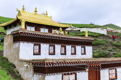 中国四川甘孜色须寺藏传佛教