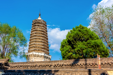 中国辽宁铁岭圆通观白塔