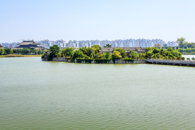 中国河南省商丘古城南湖自然风光