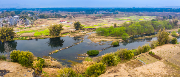 航拍广西贺州贺江钟山富江