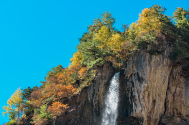 中国甘肃宕昌官鹅沟秋色