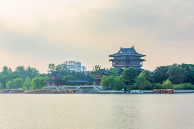 中国江苏泰州凤城河景区望海楼