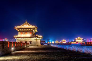 中国山西大同古城夜景风光