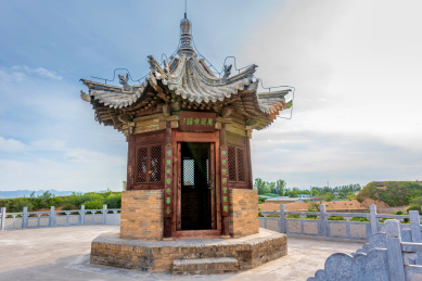中国山西忻州古城八角亭