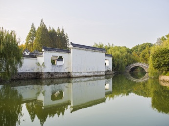 当涂县太白镇，李白墓园