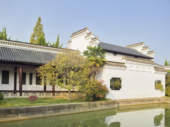 当涂县太白镇，李白墓园