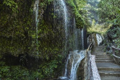 河南省南阳市淅川县坐禅谷瀑布