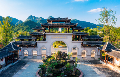 中国贵州省荔波县小七孔景区孟柳风情小镇