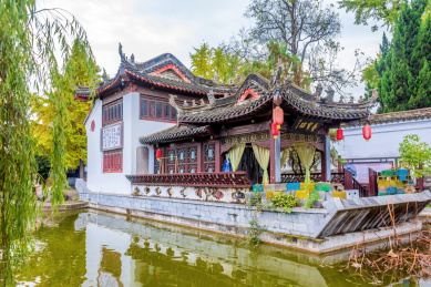 中国湖北襄阳米公祠