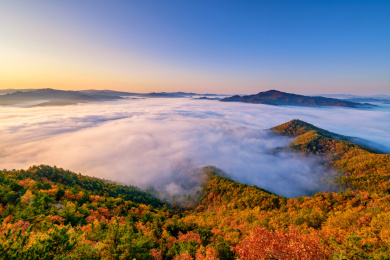 伊春金祖峰秋季云海