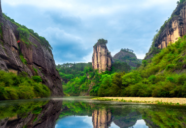 福建省南平市武夷山景区玉女峰九曲溪风光