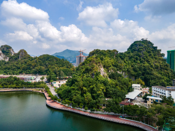 中国广东省云浮市蟠龙天湖自然风光