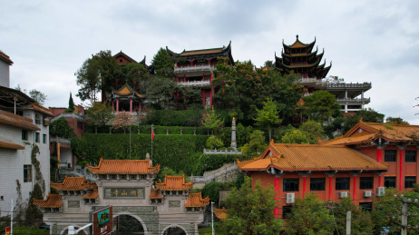 贵州省遵义市红花岗区，湘山寺风景