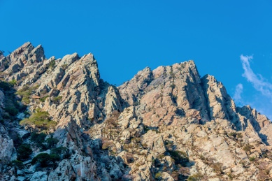 中国宁夏银川贺兰山岩画景区自然风光