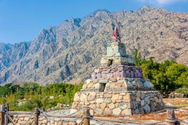 中国宁夏银川贺兰山岩画景区祭天坛