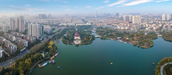 航拍山东济宁城市风光