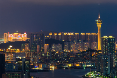 中国澳门塔天际线城市风光夜景