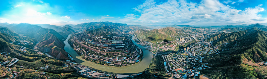 中国四川攀枝花全景图