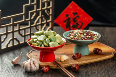 腊八节特色美食腊八蒜腊八米特写