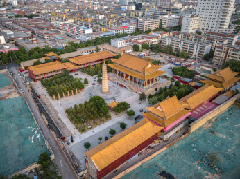 航拍甘肃省武威市鸠摩罗什寺