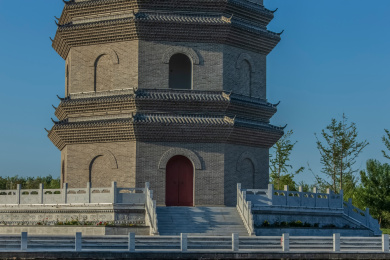 中国河南省濮阳市清丰县中华孝道园感恩塔建筑