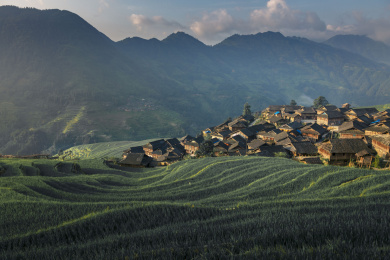 中国贵州省黔东南加榜梯田晨景