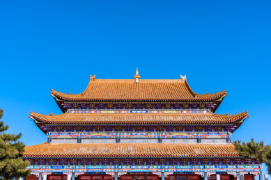 中国内蒙古通辽市奈曼旗的经缘寺胡硕庙大殿