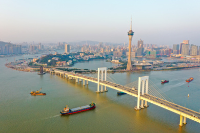 航拍中国澳门西湾大桥及澳门旅游塔