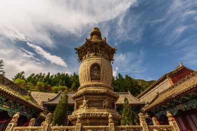 中国五台山龙泉寺风光