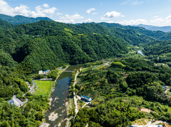 中国安徽六安金寨县燕子河大峡谷