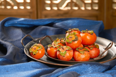 红彤彤的柿子特写