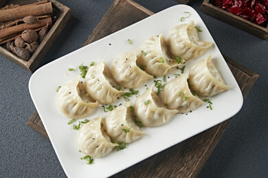 蒙古族没事羊肉蒸饺