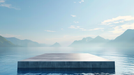 湖边空旷的长凳顶着天空