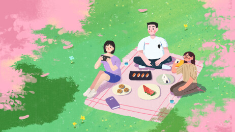 春天户外看樱花吃野餐